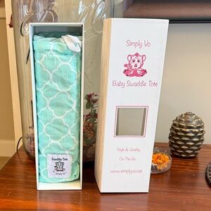 SIMPLY VO baby Swaddle Tote